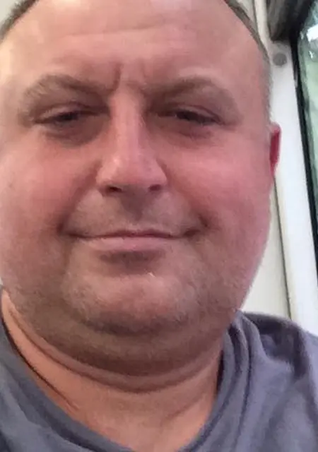 Олег з Козовы, шукаю на сайті знайомства без зобов'язань