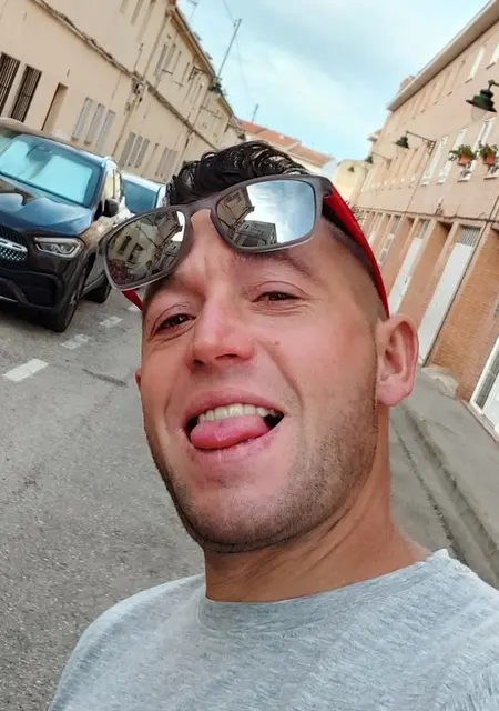 Я Jito, 43, знакомлюсь для вирта в Аликанте