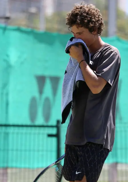 Dan de Alicante, busco en el sitio lío de una noche