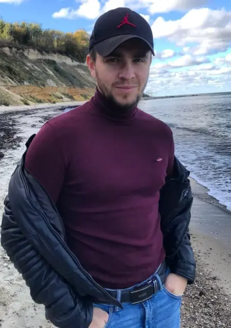 Андрей з Житомира, шукаю на сайті знайомства на одну ніч