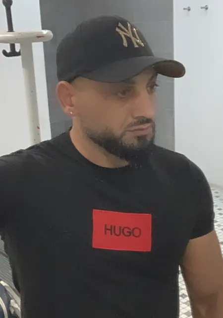 Я Xdxd, 41, знакомлюсь без обязательств в Драйайх