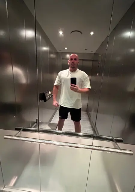 Я Alexandr, 31, из Берлина, ищу знакомство для дружбы