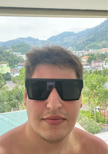 Gamlet из Пхукета, ищу на сайте дружбу