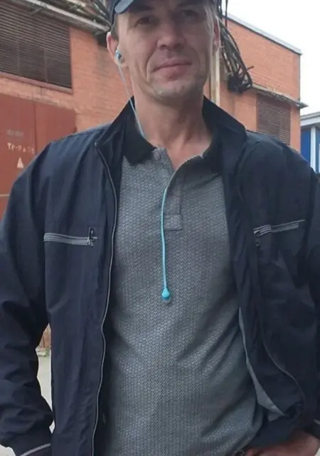 Рустам из Амстердама, мне 44, познакомлюсь на одну ночь