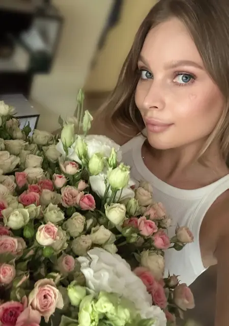 Alex из Амстердама, ищу на сайте знакомства без обязательств