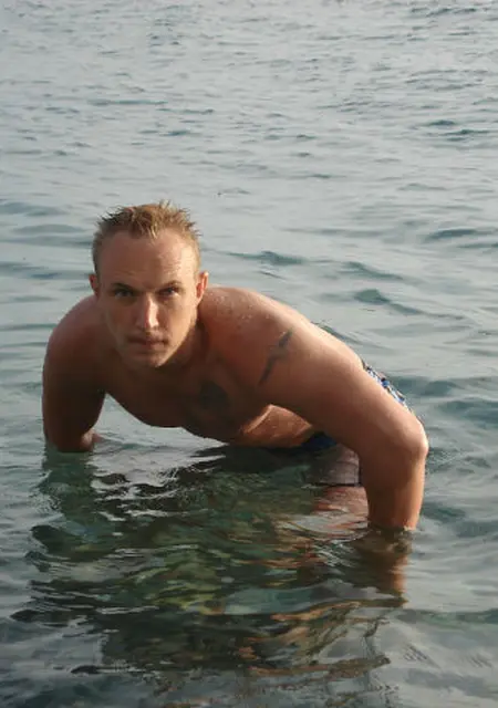 Я Алексей, 42 років, знайомлюсь на одну ніч у Києві