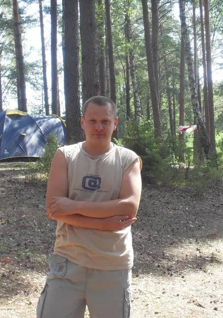 Я Саша, 46, знакомлюсь без обязательств в Новополоцке