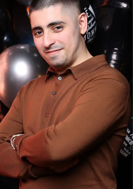 Я Arman, 26 років з Кам'янського, шукаю знайомство для приємного проведення часу