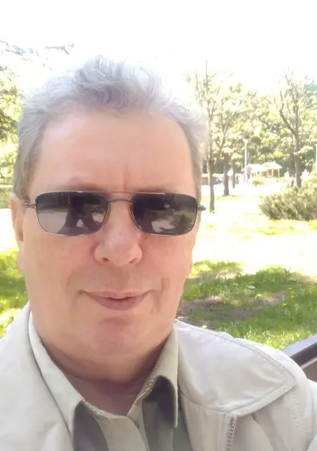 Вячеслав из Новолукомля, мне 64, познакомлюсь без обязательств