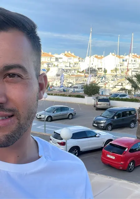 Miguel de Valencia, tengo 29 años, listo para conocer para lío de una noche