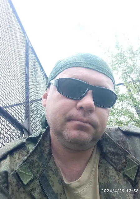 Миша из Горловки, ищу на сайте знакомства без обязательств