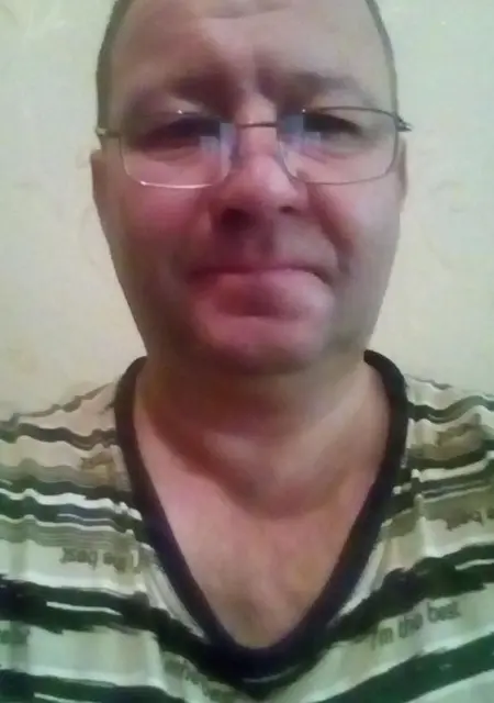 Александр из Гродно, мне 57, познакомлюсь без обязательств