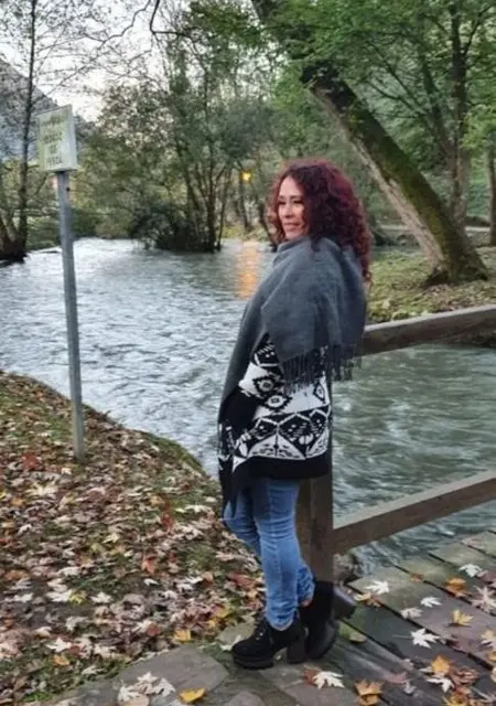 Я Saa, 37, из Парижа, ищу знакомство