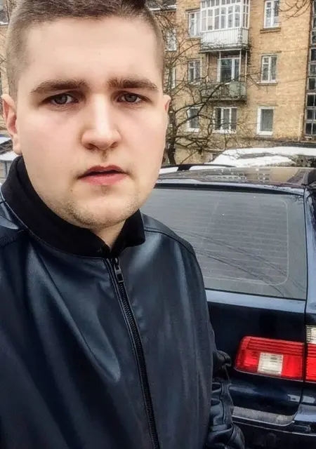 Віктор из Луцка, ищу на сайте общение