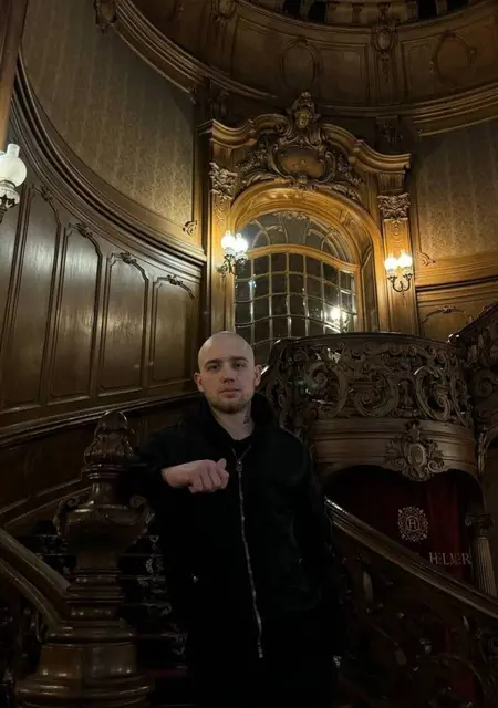 Виталий из Осло, мне 23, познакомлюсь для приятного времяпровождения