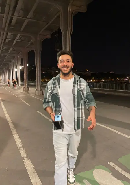 Я Miguel, 26, из Авейру, ищу знакомства на одну ночь