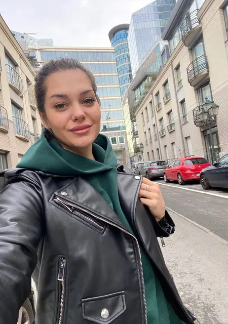 Julia из Гармиш-Партенкирхен, ищу на сайте приятное времяпровождение