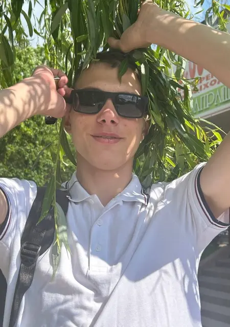Вадим из Гомеля, мне 22, познакомлюсь на одну ночь