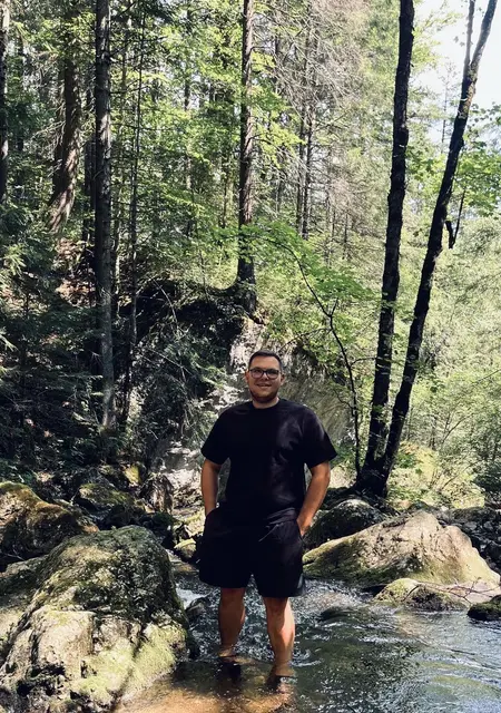 Eugeniu из Кишинёва, ищу на сайте знакомства на одну ночь