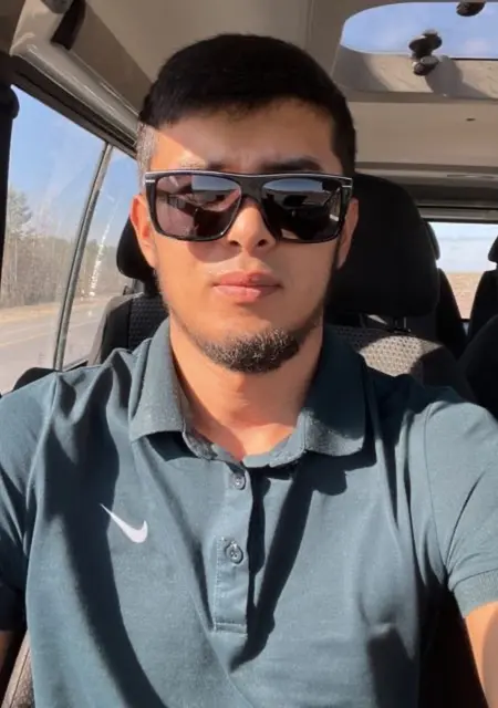 Тимур з Єнакієвого, шукаю на сайті спілкування