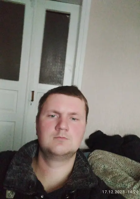 Я Роман, 31 років з Berezan, шукаю знайомства без зобов'язань