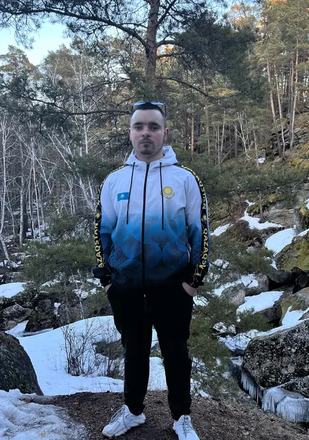 Никита из Астаны, ищу на сайте общение