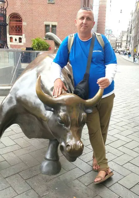 Валера из Днепра, мне 54, познакомлюсь для открытые отношения