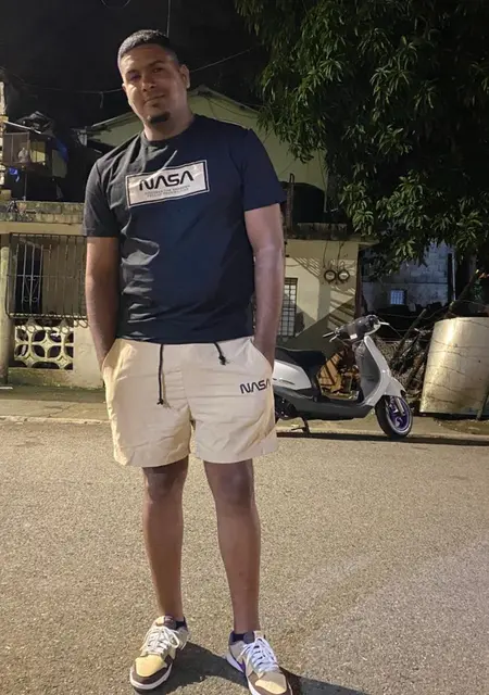 Я Jose, 34, знакомлюсь без обязательств в Сантьяго-де-лос-кабальеросе