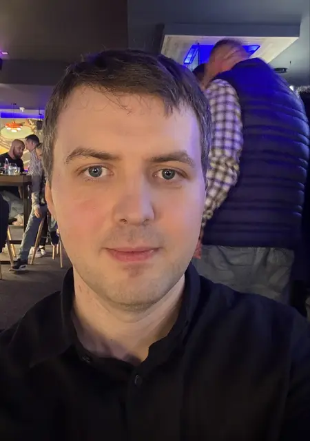 Я Саша, 35, знакомлюсь для вирта в Софии