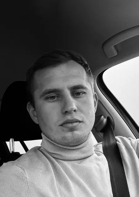 Степан из Варшавы, ищу на сайте знакомства на одну ночь