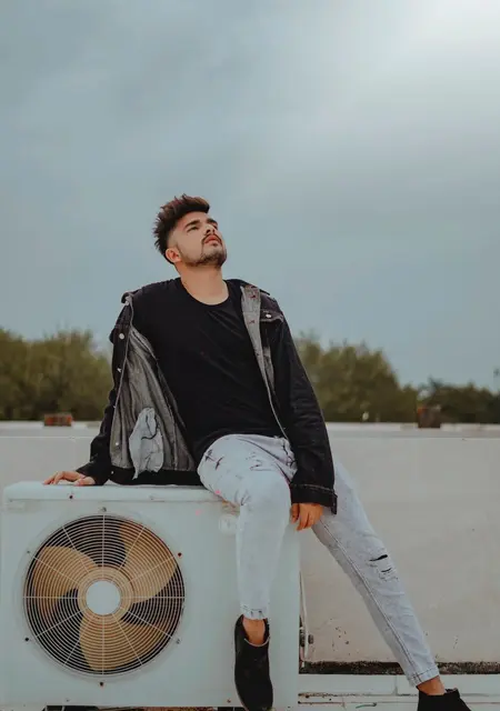 Я Krish, 21, знакомлюсь без обязательств в Нью-дели