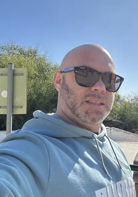 Fran de Madrid, busco en el sitio pasatiempo agradable