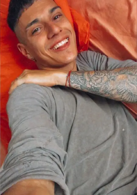 Tomas из Буэнос-айреса, мне 26, познакомлюсь без обязательств