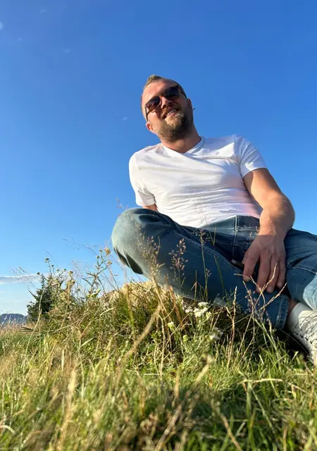 Я Ciuci, 34, из Отопени, ищу знакомство для открытые отношения