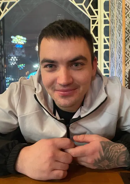 Данил из Брюсселя, ищу на сайте знакомства без обязательств