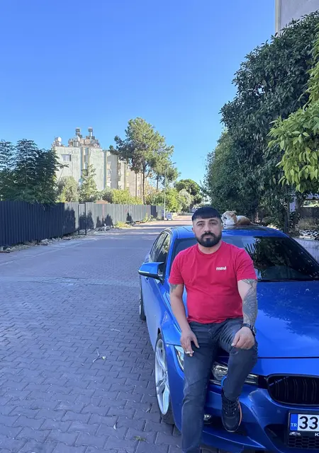 Bilal из Адана, мне 33, познакомлюсь на одну ночь