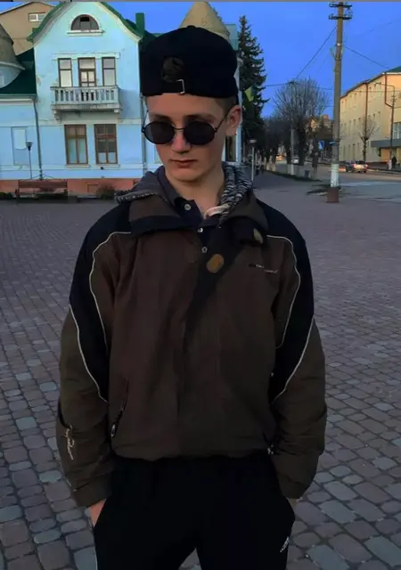 Вадим з Запоріжжя, шукаю на сайті знайомства на одну ніч