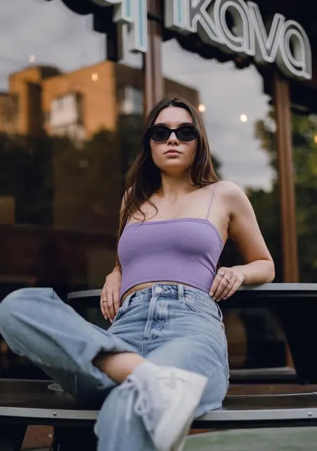 Іра з Ужгород, мені 23 років, познайомлюсь для спілкування