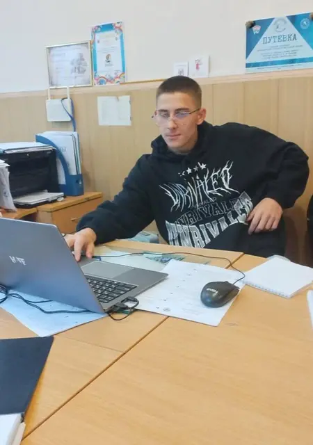 Я Марат, 18, знакомлюсь на одну ночь в Гомеле