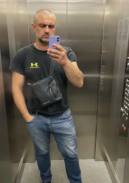 Я Ihor, 41 років, знайомлюсь для постійні стосунки у Дніпрі