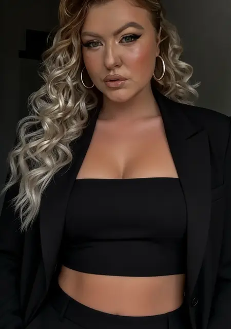 Lera из Минска, ищу на сайте открытые отношения