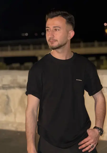 Я Muhammed, 23, знакомлюсь для общения в Париже