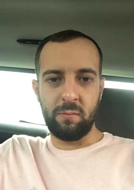 Саша з Львова, шукаю на сайті знайомства на одну ніч