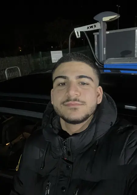 Pascal из Висбадена, ищу на сайте знакомства на одну ночь