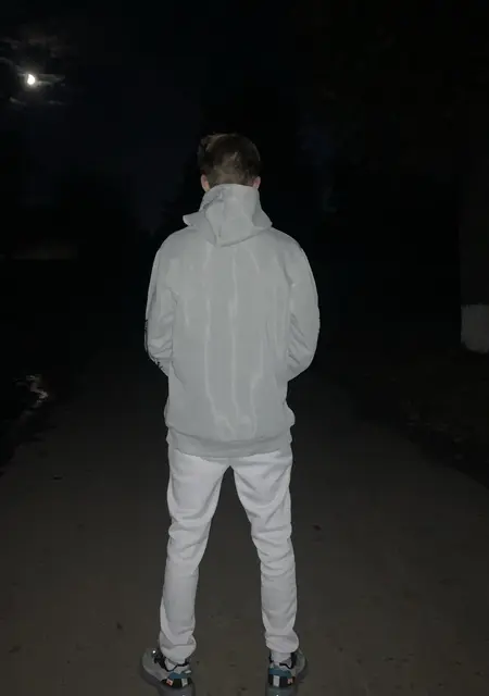 Я Максім, 20, из Киева, ищу знакомства на одну ночь