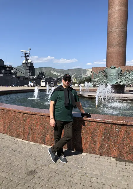 Андрей из Новопскова, мне 38, познакомлюсь для открытые отношения