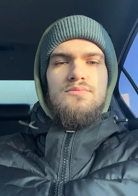 Богдан з Новопскова, шукаю на сайті постійні стосунки