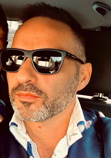 Я Massimo, 47, знакомлюсь на одну ночь в Ланчано