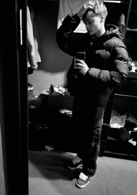 Макс з Києва, мені 20 років, познайомлюсь без зобов'язань