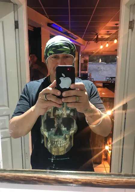 Moctezuma из Гвадалахары, мне 47, познакомлюсь на одну ночь